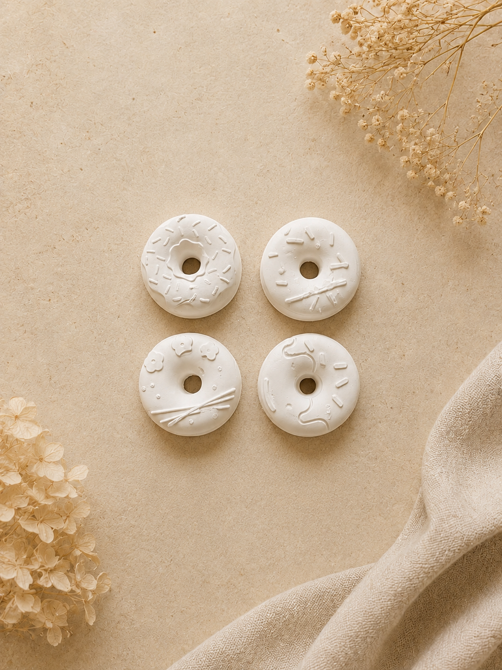 Paint Your Own Donut Masterpiece Plaster Kit