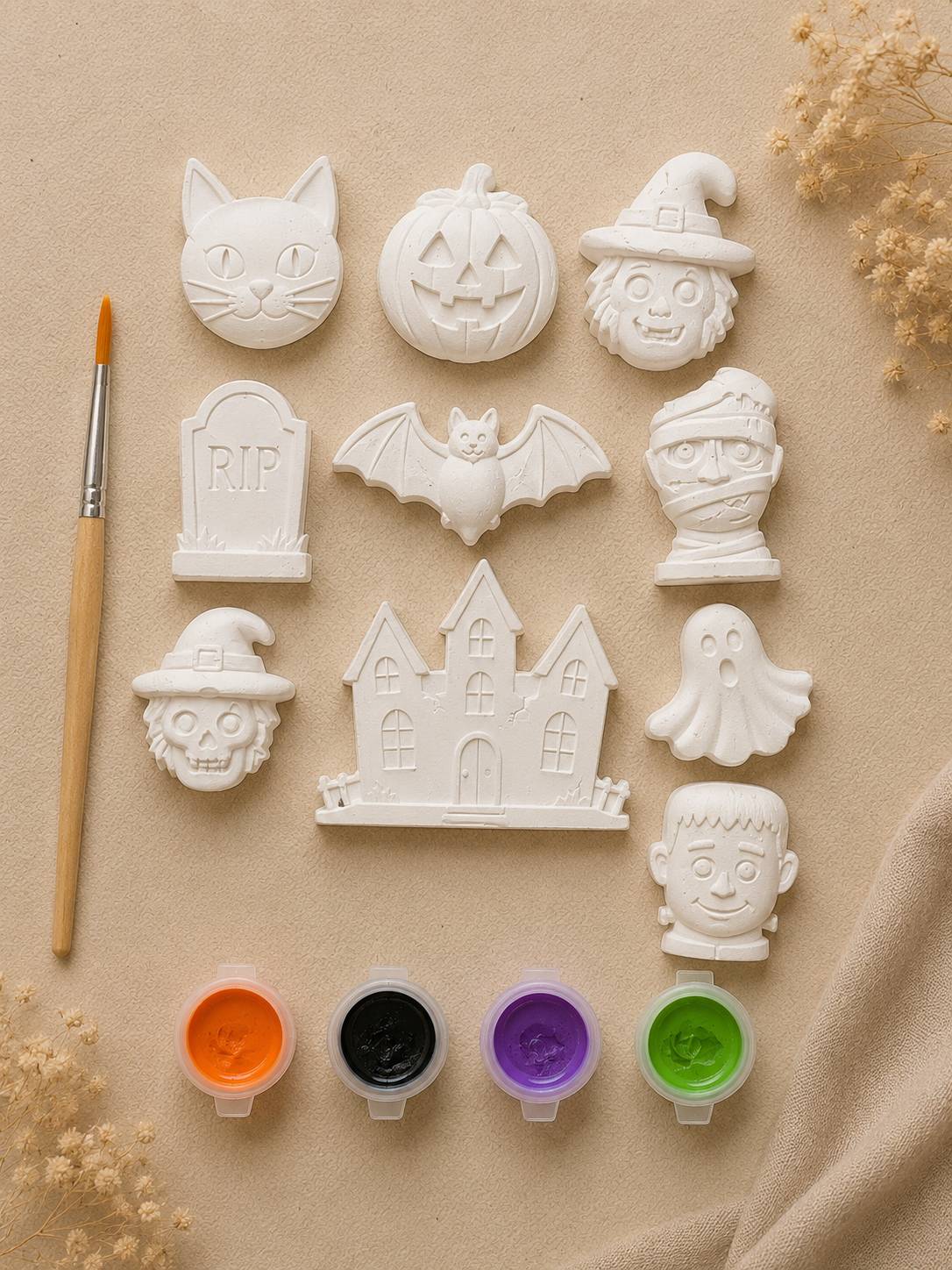 Halloween Glitter Paint Your Own Plaster Kit | 12-Piece Kids Craft Set
